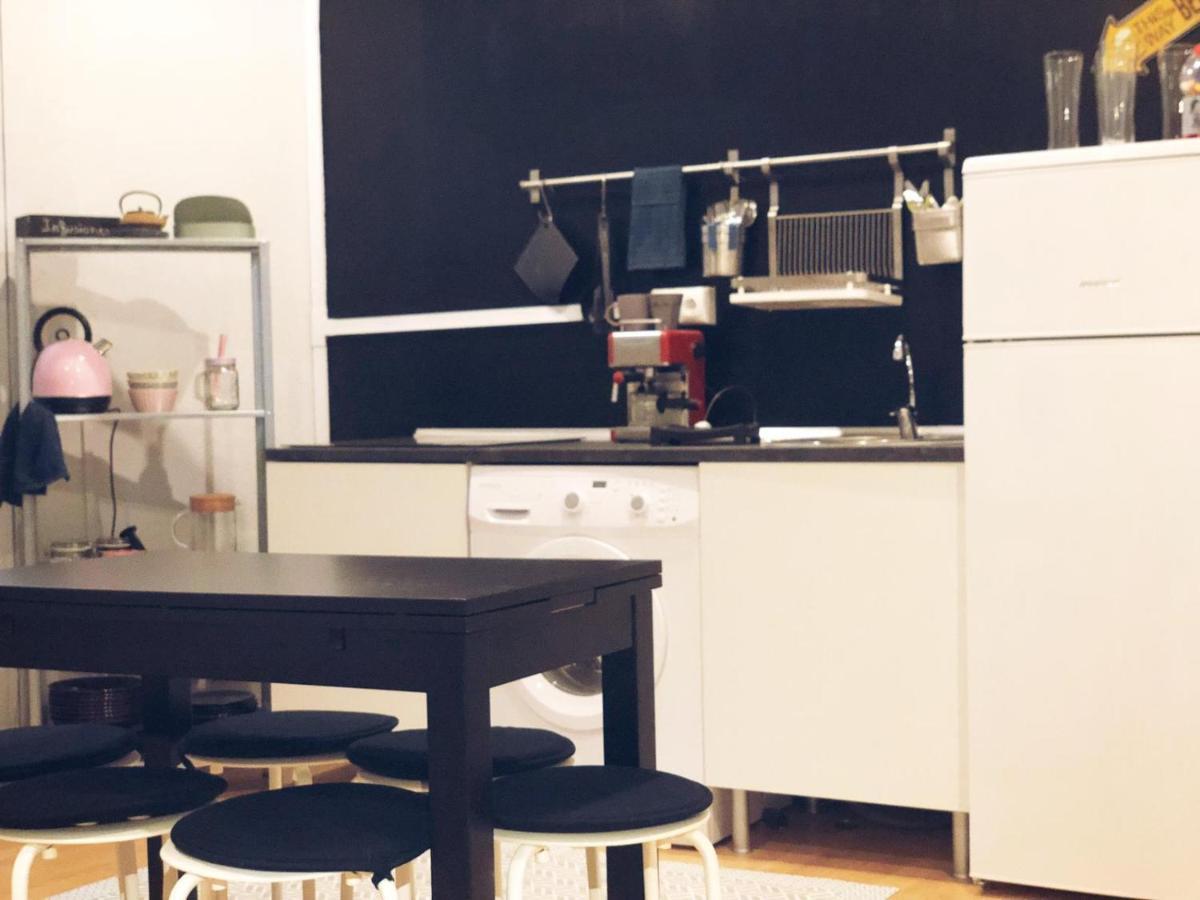 Vivienda Turistica Centrica Junto Al Museo Con Wifi Apartment Билбао Екстериор снимка